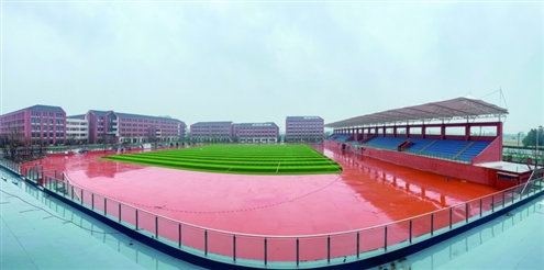 山东省实验中学鹊华校区 记者 赵天羿 摄
